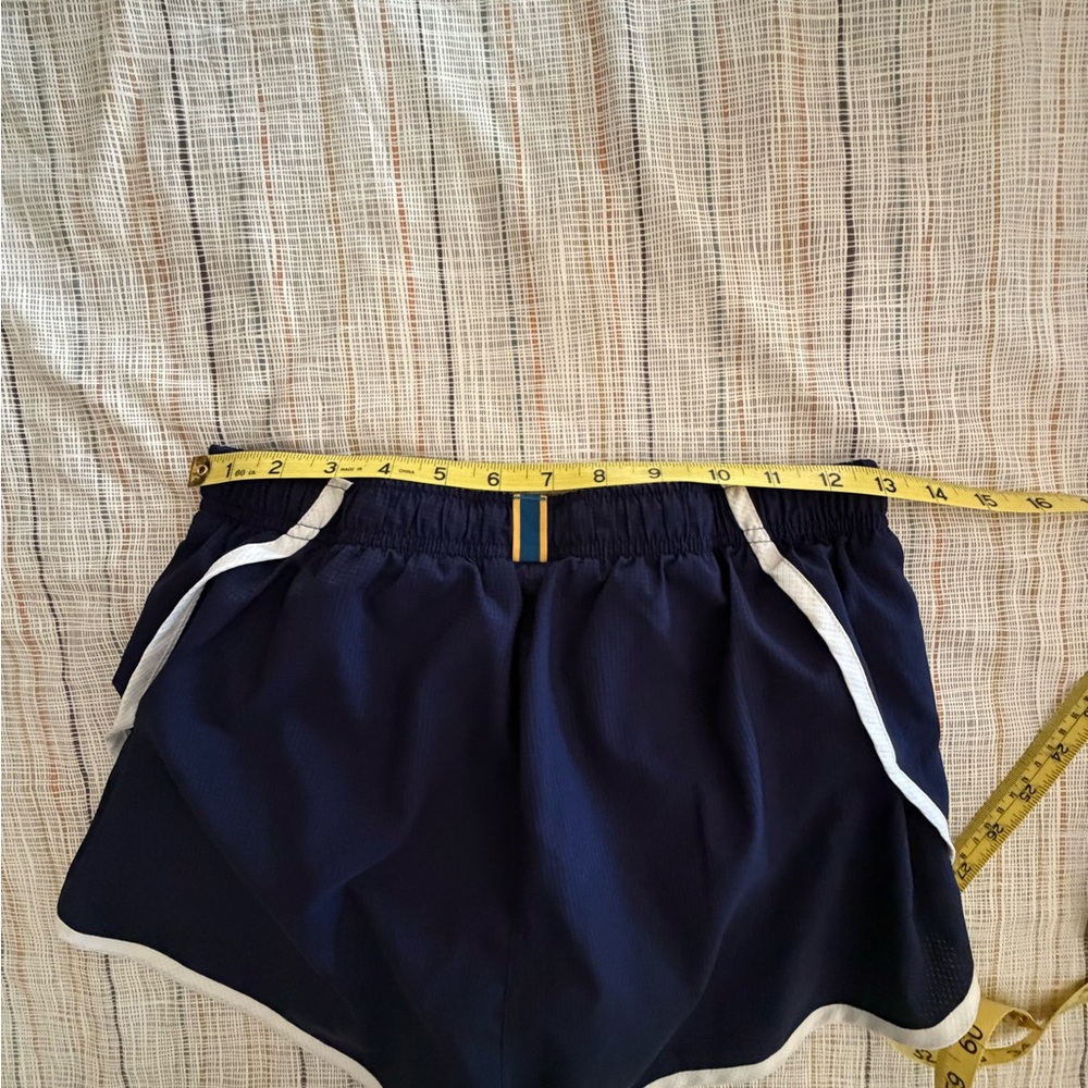 Tracksmith Men’s Twilight Split Short - image 2